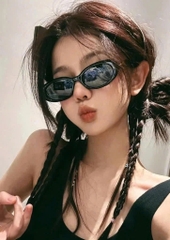 Kính Mát Gentle Monster Bold Bandoneon.S 01 Màu Đen