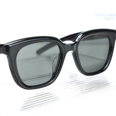 Kính Mát Gentle Monster Bold Billy 01 Màu Đen