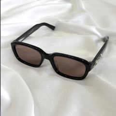 Kính Mát Gentle Monster Bold Comte 01 Màu Đen Nâu