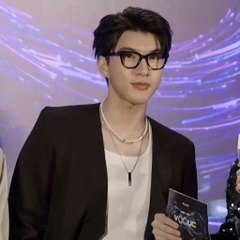 Kính Mát Gentle Monster Bold Gauss 01 Màu Xanh