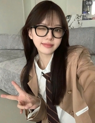 Kính Mát Gentle Monster Bold Vonzo 01 Màu Đen