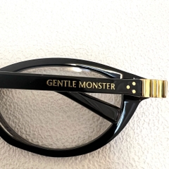 Kính Mát Gentle Monster Bratz Takion 01 Màu Đen