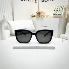 Kính Mát Gentle Monster Dear 01 Màu Đen