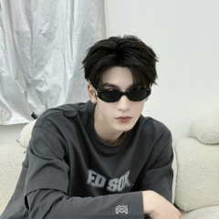 Kính Mát Gentle Monster Duns 01 Màu Đen