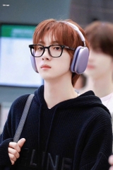 Kính Mát Gentle Monster Evan 01 Màu Đen