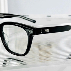 Kính Mát Gentle Monster Evan 01 Màu Đen