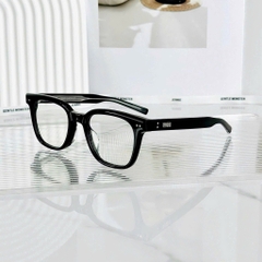 Kính Mát Gentle Monster Evan 01 Màu Đen