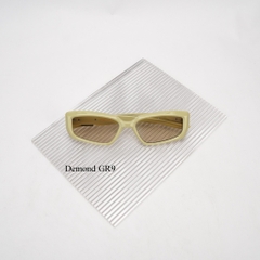 Kính Mát Gentle Monster Jewerly Demond GR9 Màu Cốm