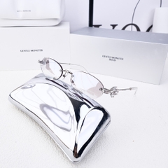 Kính Mát Gentle Monster Jewerly Orora YVG Màu Xám