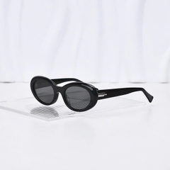 Kính Mát Gentle Monster Le 01 Màu Đen