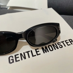 Kính Mát Gentle Monster Mass 01 Màu Đen