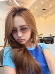 Kính Mát Gentle Monster Musubi 02 BRG Màu Xám