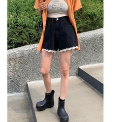 Quần short viền ren trắng Hàn quốc