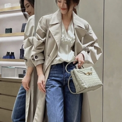 Túi Bottega Andiamo Bản Hàn Size 25cm Màu Trắng