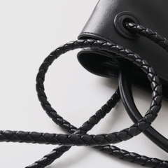 Túi Bottega Medium Andiamo Bản Remake Hàn Size 42cm