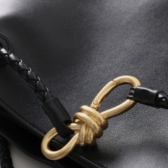 Túi Bottega Medium Andiamo Bản Remake Hàn Size 42cm