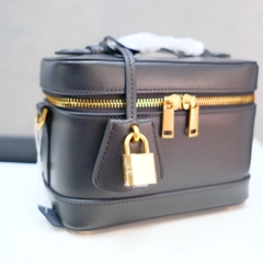 Túi Celine Vanity In Trompie Case Mini Size 19cm