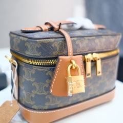 Túi Celine Vanity In Trompie Case Mini Size 19cm
