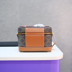 Túi Celine Vanity In Trompie Case Mini Size 19cm