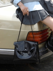 Túi Flap Bag Korea Da Bò Size 33cm Màu Đen