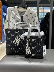 Túi MLB Crossbag Mini Diamond Monogram Đen trắng