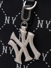 Túi Tote MLB New York Yankees Diamond Monogram Jacquard Màu Đen