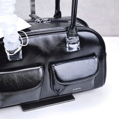 Túi Xách Stand Oil Chubby Bag Màu Đen