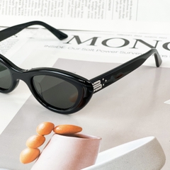 Kính Gentle Monster Conic 01 Màu Đen