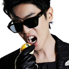 Kính Mát Gentle Monster Nada 01 Màu Đen