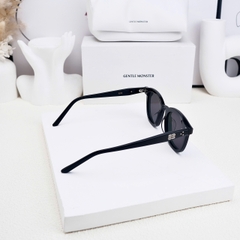 Kính Mát Gentle Monster Jude 01 Màu Đen