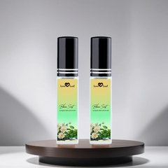 Chai Xịt Thơm Miệng Love Leaf Hương Hoa Lài - Trà Xanh Hương Hoa Dịu Nhẹ, Chai 8gr
