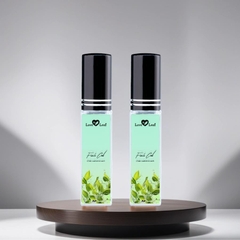 Chai Xịt Thơm Miệng Love Leaf Hương Trà Xanh Thanh Mát Hơi Thở, Chai 8gr