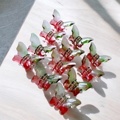 Kẹp bướm nhựa trong pha màu