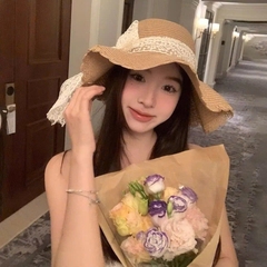 Mũ cói vành thắt nơ ren