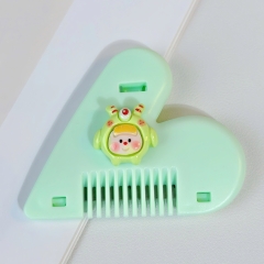 Lược Cắt Tỉa Tóc Chẻ Ngọn/Tóc Mái Hình Trái Tim gắn charm