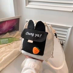 T10. Túi vải canvas đeo chéo miệng dây rút họa tiết tai thỏ 23*23*10cm