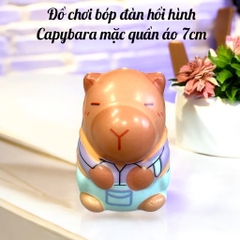 Đồ chơii b.óp đàn hồi hình Capyybara mặc quần áo 7cm