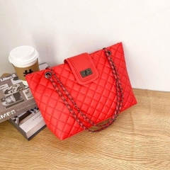 13.15 Túi đeo công sở khóa ngang (KT Túi 34x21x8,5cm)