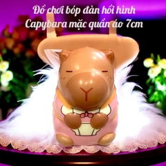 Đồ chơii b.óp đàn hồi hình Capyybara mặc quần áo 7cm