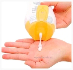 Sữa Tắm Bổ Sung Dưỡng Da Olay Ultra Moisture Shea Butter B3 650 ml