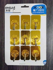 CT1. Vỉ 9 móc dán tường