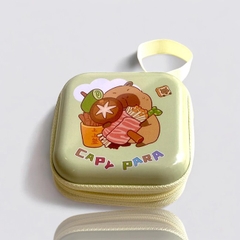 Hộp đựng tai nghe, phụ kiện khóa kéo 2 đầu họa tiết capybara 7*7*3cm