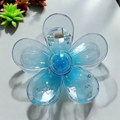 T2. Kẹp tóc nhựa trong hoa mai tròn