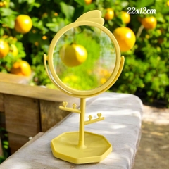 B8.10 Gương để bàn có giá treo dễ thương