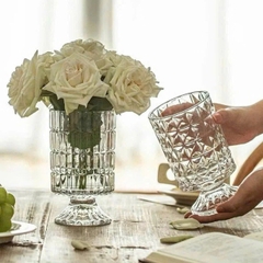 Bình/lọ hoa thuỷ tinh dạng ly