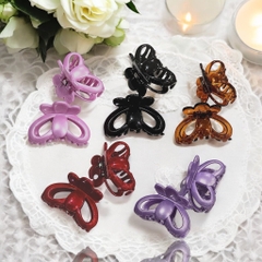 T5.Kẹp càng cua nơ nhựa 6,5x4x3cm