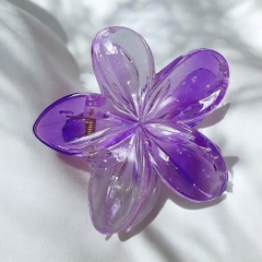 T7.1.Kẹp càng cua nhựa trong hoa sứ 8cm