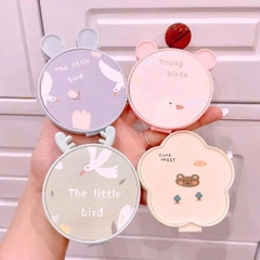12. Gương mini gấp gọn  2 mặt hoạt hình cute