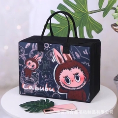 Túi nỉ du lịch họa tiết Labubu 38*27*18cm