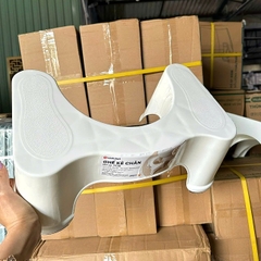 Ghế nhựa kê chân toilet Việt Nhật 40x22.5x18cm No.2136